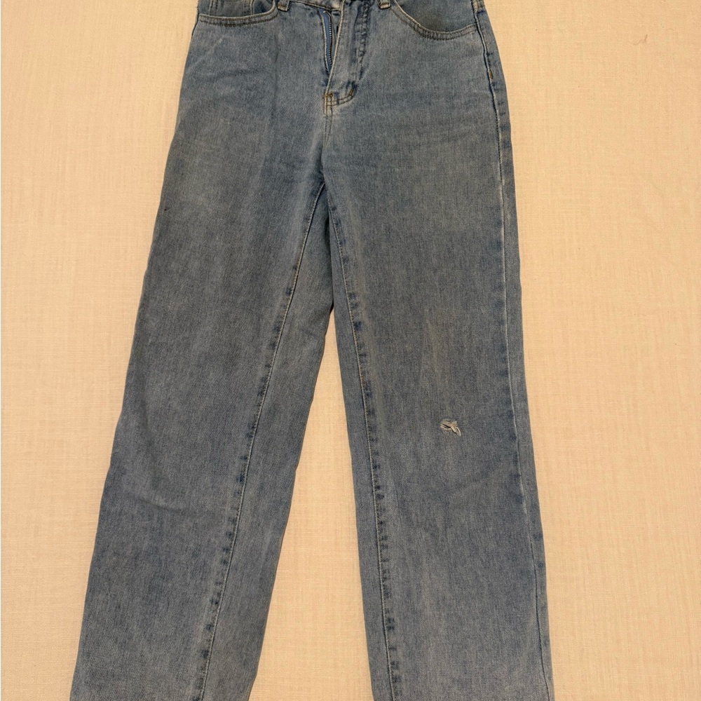 SHEIN Women's Straight Leg Blue Jeans